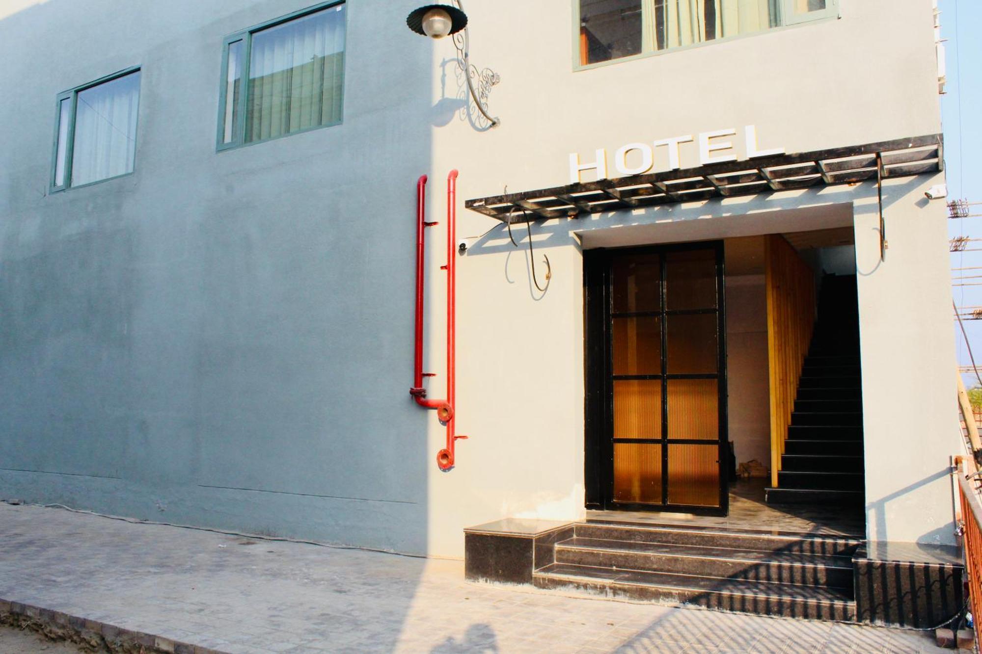 The Loya Hotel Muktsar Exterior foto